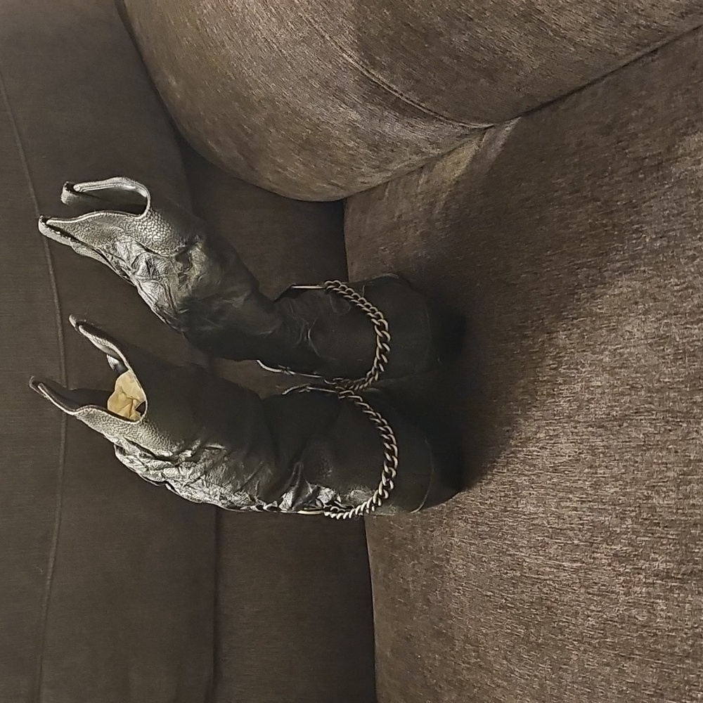 The Leather Connection Women's Boots - Picture 7 of 9